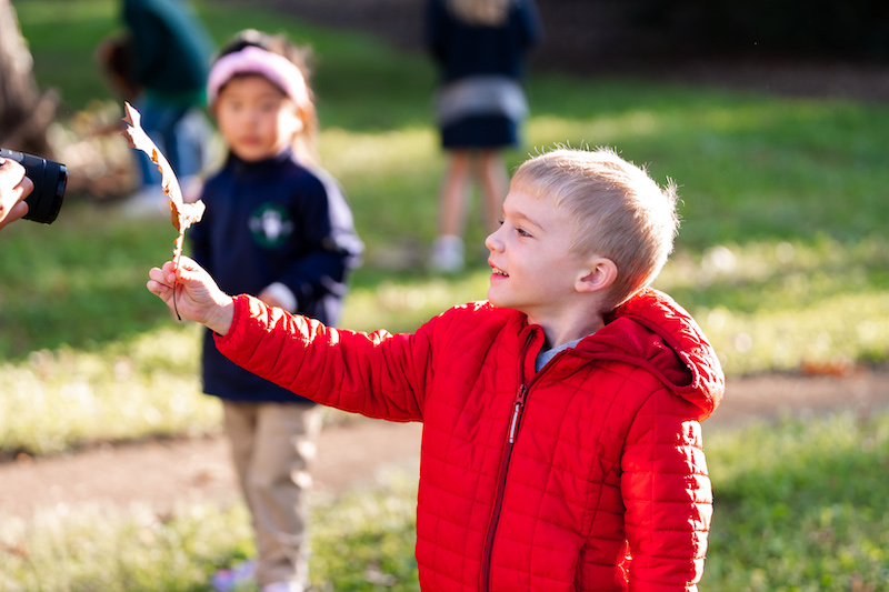  Since they’re so young, these students are often still experiencing things for the first time! Junior kindergarteners take time to explore in every season, going on nature walks, identifying different leaves, looking at wildlife, and even just finding their favorite walking sticks.