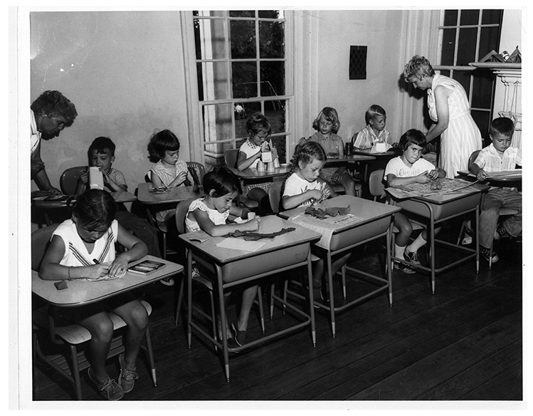 A class of Flint Hill Prep students in the Nugent Room (in the Miller House) in the 1950s. This space now serves as the office of Alumni Relations.